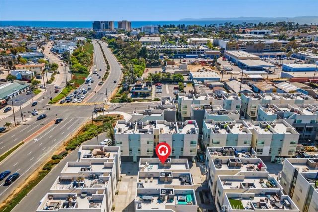 1529 Greenwich Way, Costa Mesa, CA 92627