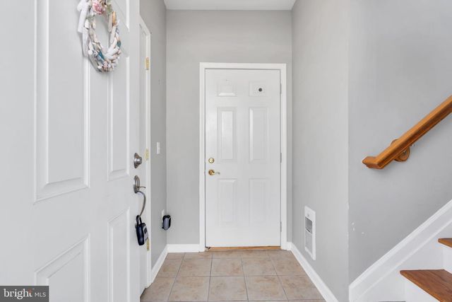 126 MELANIE WAY, Manahawkin, NJ 08050