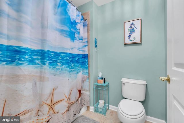 126 MELANIE WAY, Manahawkin, NJ 08050