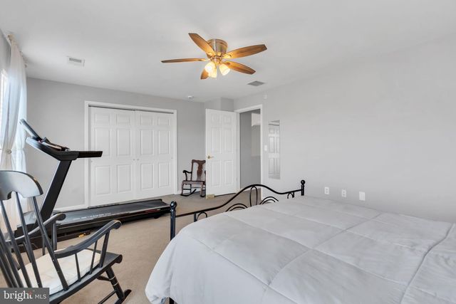 126 MELANIE WAY, Manahawkin, NJ 08050