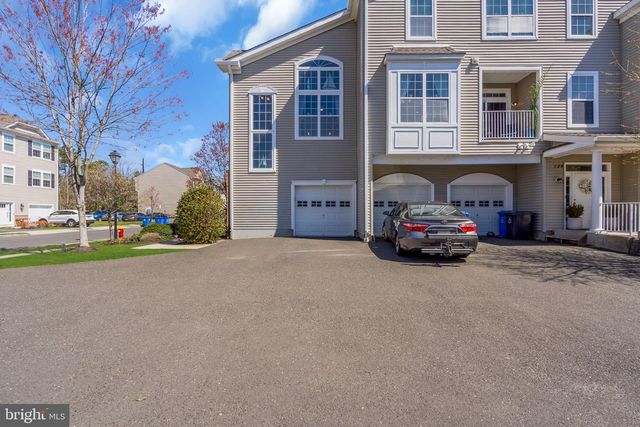 126 MELANIE WAY, Manahawkin, NJ 08050