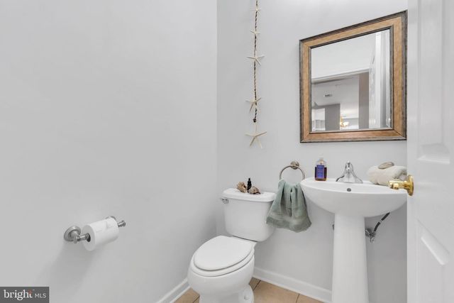 126 MELANIE WAY, Manahawkin, NJ 08050