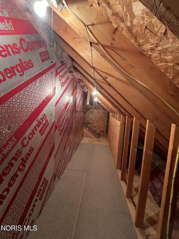 6060 Dixon Avenue, Toledo, OH 43613