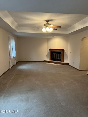 6060 Dixon Avenue, Toledo, OH 43613