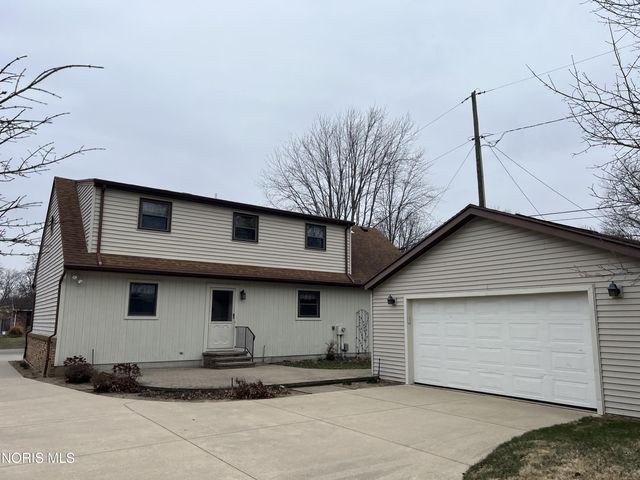 6060 Dixon Avenue, Toledo, OH 43613