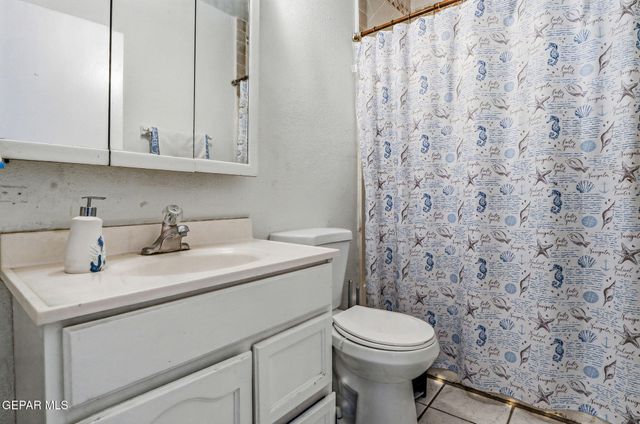 137 RIO MONTE Street, El Paso, TX 79915