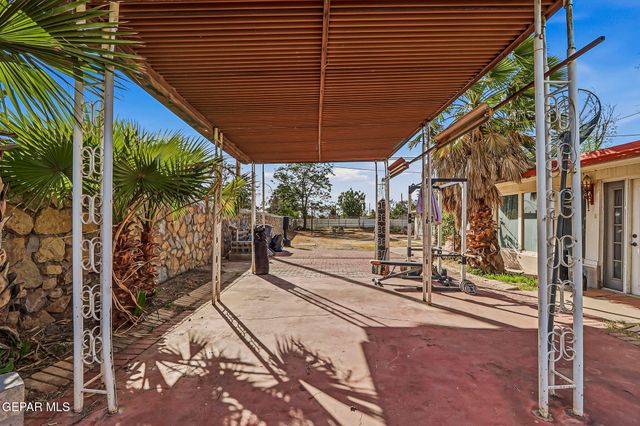 137 RIO MONTE Street, El Paso, TX 79915