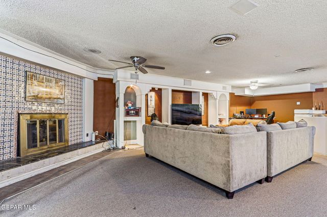 137 RIO MONTE Street, El Paso, TX 79915
