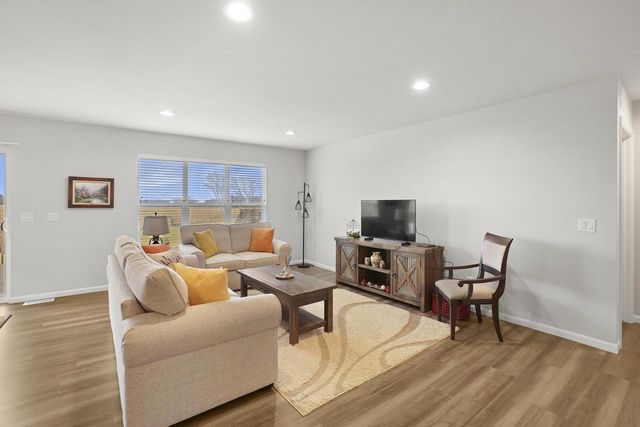 830 Burr Oak COURT, Oconomowoc, WI 53066