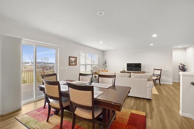 830 Burr Oak COURT, Oconomowoc, WI 53066