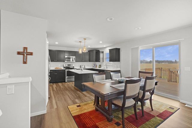 830 Burr Oak COURT, Oconomowoc, WI 53066