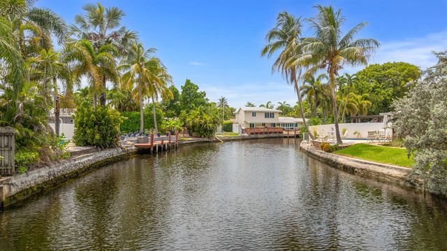 1771 NE 33RD Street, Oakland Park, FL 33334