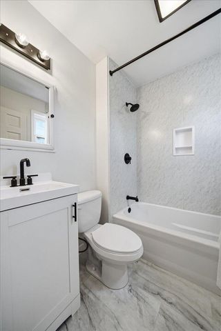 4209 Sumac, Valparaiso, IN 46383