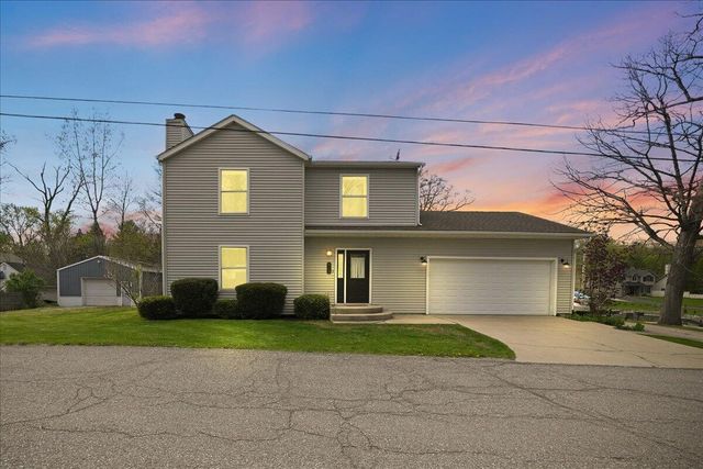 4209 Sumac, Valparaiso, IN 46383