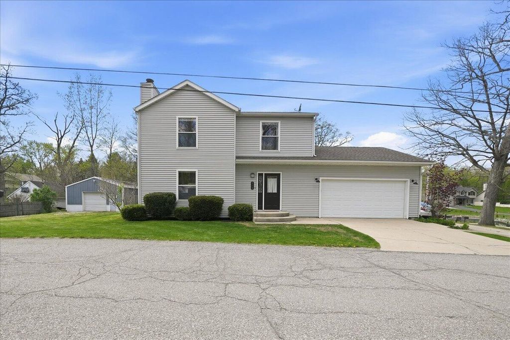 4209 Sumac, Valparaiso, IN 46383