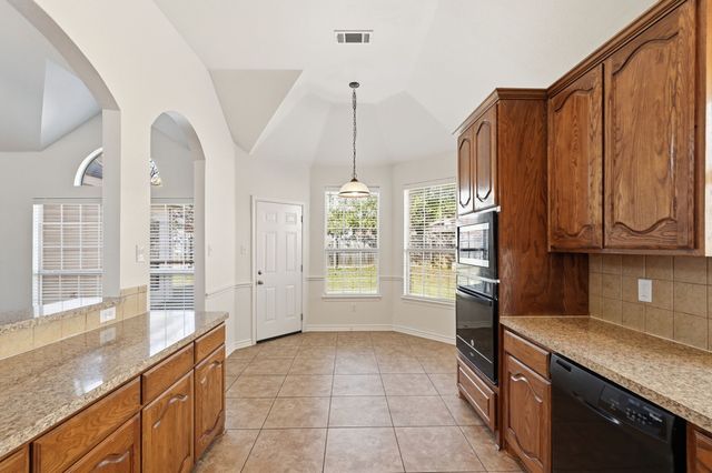 1406 Monte Carlo Drive, Mansfield, TX 76063