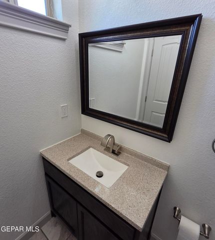 11312 Ardelle Avenue, El Paso, TX 79936