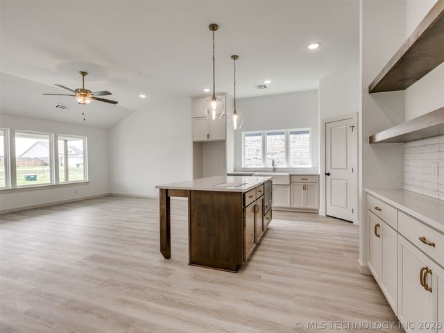 3482 E 153rd Street S, Bixby, OK 74008