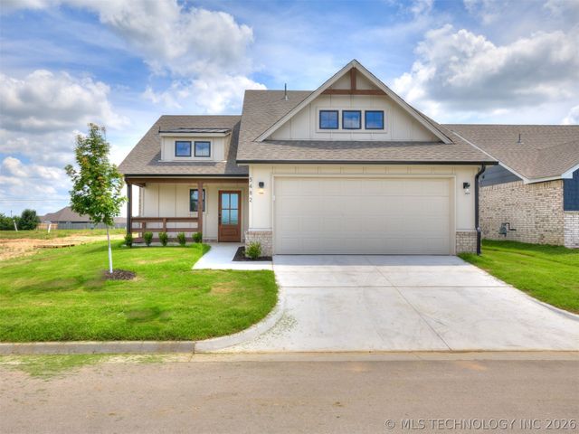 3482 E 153rd Street S, Bixby, OK 74008
