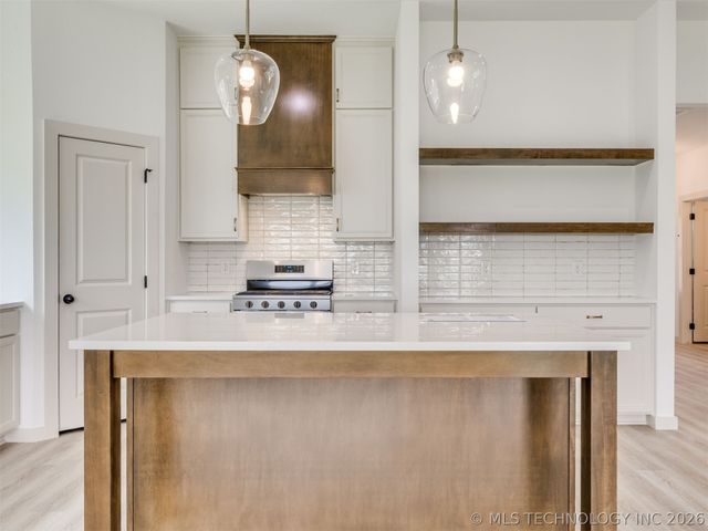 3482 E 153rd Street S, Bixby, OK 74008