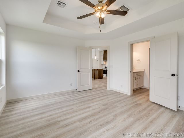 3482 E 153rd Street S, Bixby, OK 74008