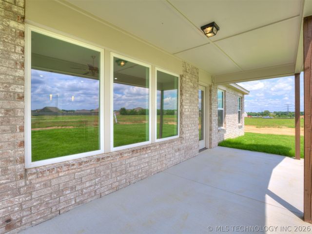 3482 E 153rd Street S, Bixby, OK 74008