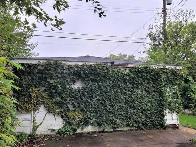 1718 Roosevelt Place, Gary, IN 46404