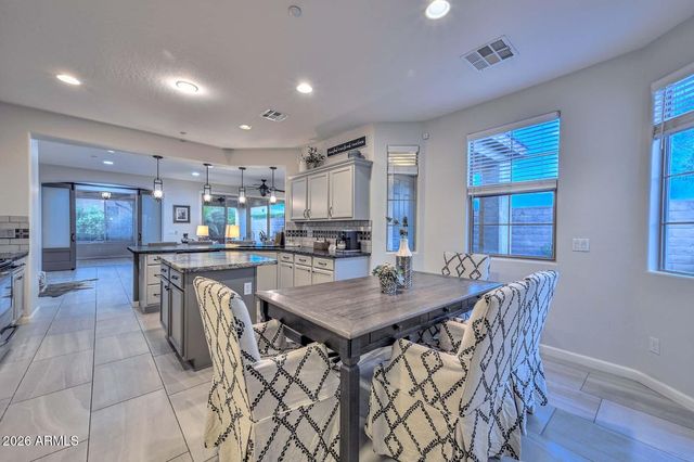 12362 W Gambit Trail, Peoria, AZ 85383