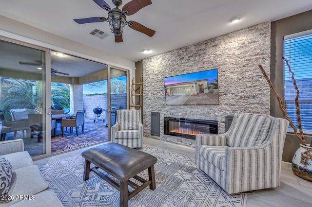 12362 W Gambit Trail, Peoria, AZ 85383