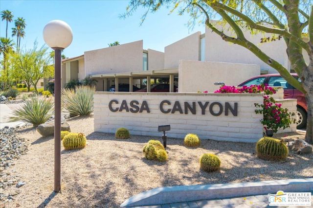 261 E La Verne Way B, Palm Springs, CA 92264