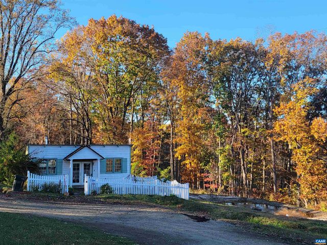128 ROCKFISH ORCHARD DR, Afton, VA 22920