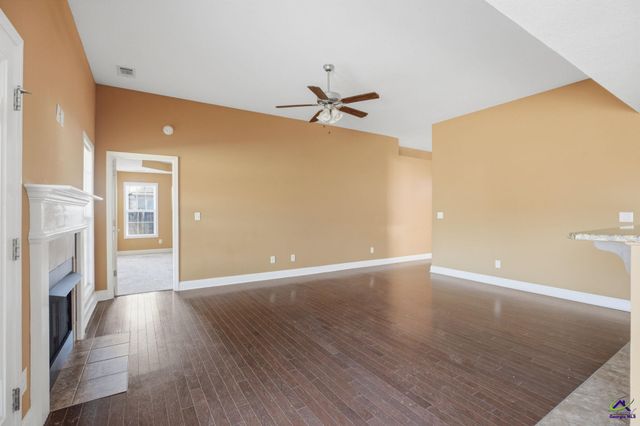 204 Brandon Way, Byron, GA 31008