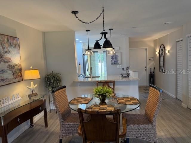 7012 W COUNTRY CLUB DRIVE N 137, Sarasota, FL 34243