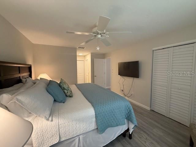 7012 W COUNTRY CLUB DRIVE N 137, Sarasota, FL 34243