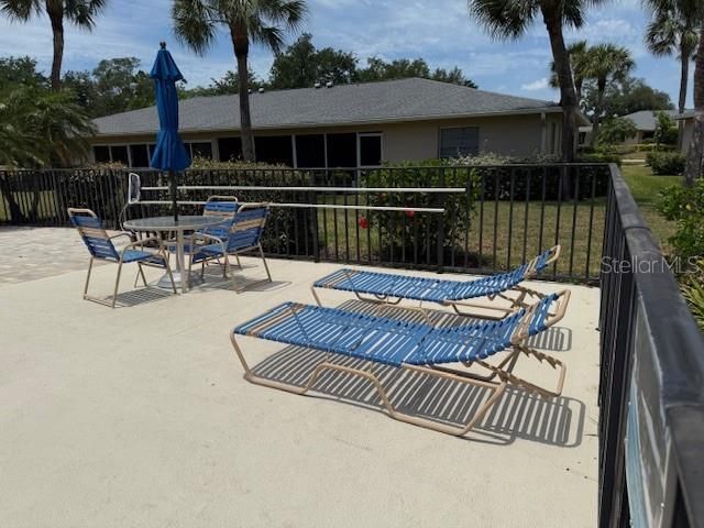 7012 W COUNTRY CLUB DRIVE N 137, Sarasota, FL 34243