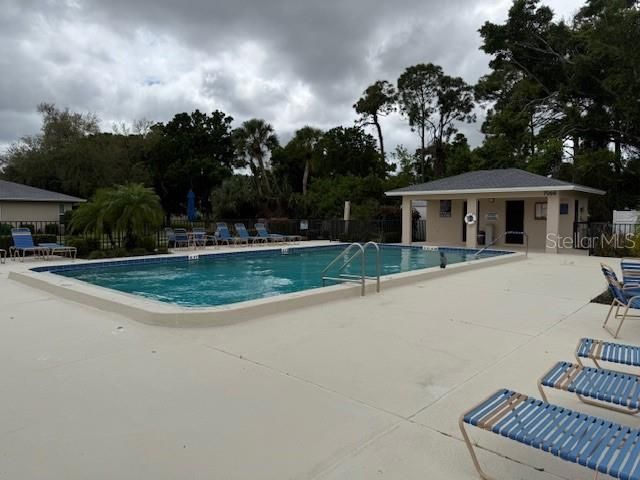 7012 W COUNTRY CLUB DRIVE N 137, Sarasota, FL 34243
