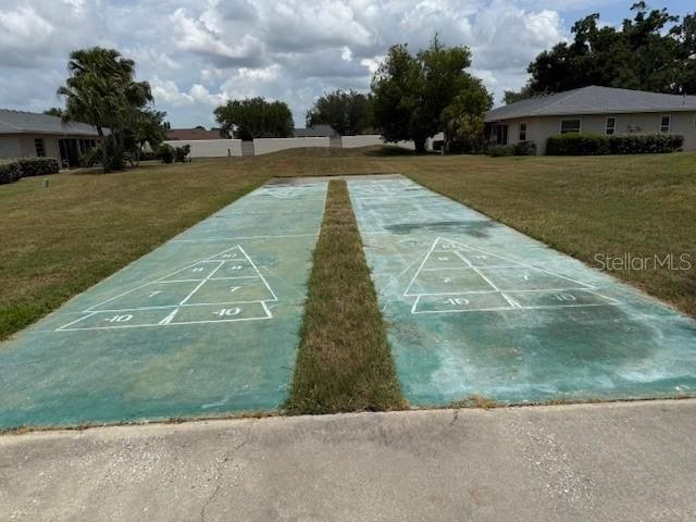 7012 W COUNTRY CLUB DRIVE N 137, Sarasota, FL 34243