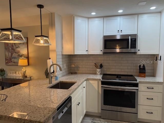 7012 W COUNTRY CLUB DRIVE N 137, Sarasota, FL 34243