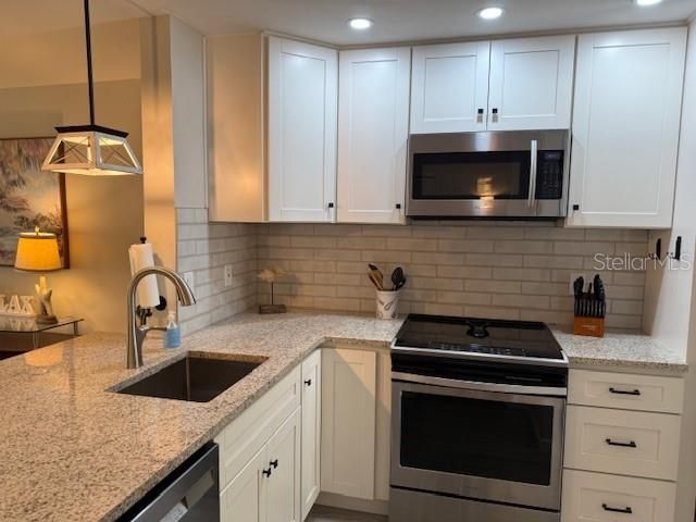 7012 W COUNTRY CLUB DRIVE N 137, Sarasota, FL 34243