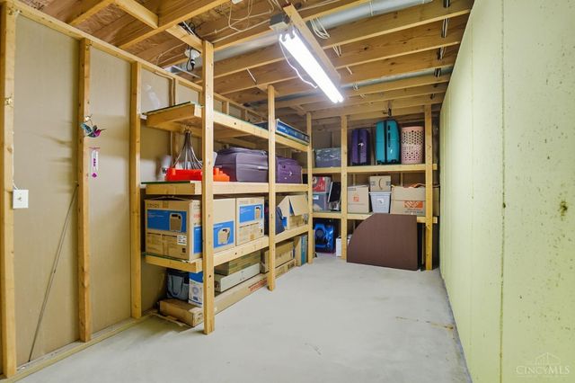 4484 Pond Meadows Court, Mason, OH 45040