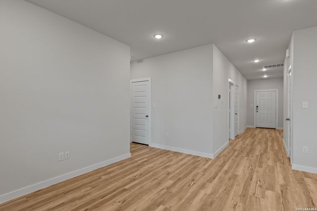 8657 RUCKER POND TRAIL, San Antonio, TX 78252