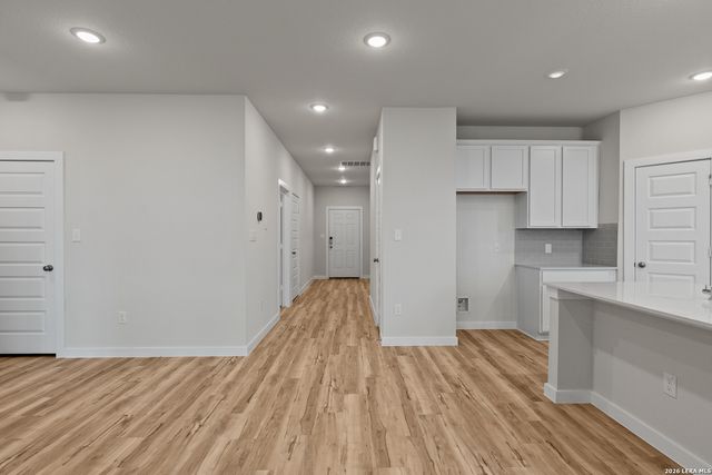 8657 RUCKER POND TRAIL, San Antonio, TX 78252