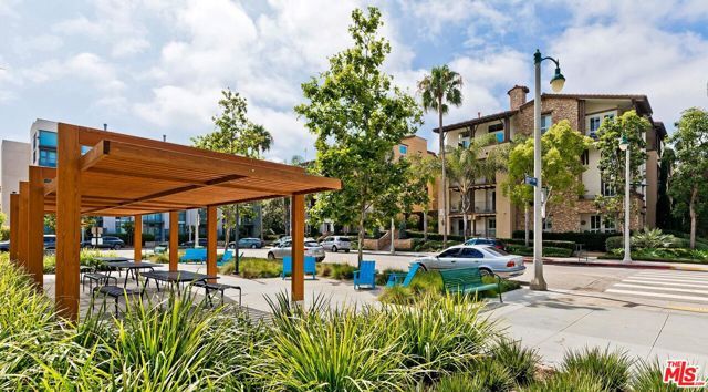 7100 Playa Vista Drive 421, Los Angeles, CA 90094