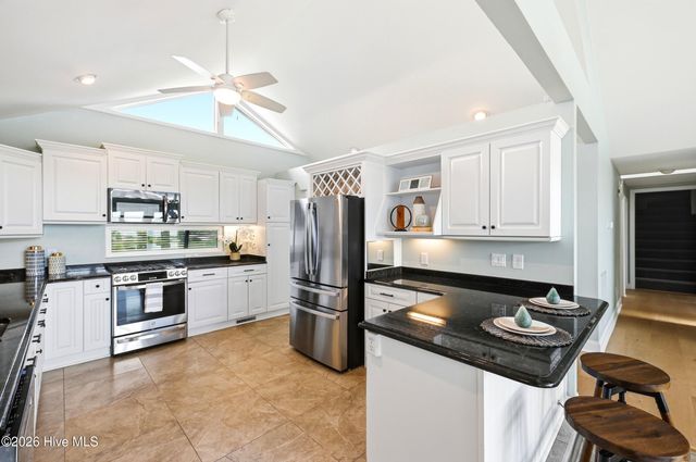 119 Sound View Drive, Hampstead, NC 28443