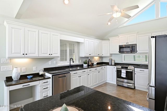 119 Sound View Drive, Hampstead, NC 28443