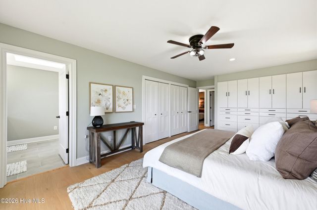 119 Sound View Drive, Hampstead, NC 28443