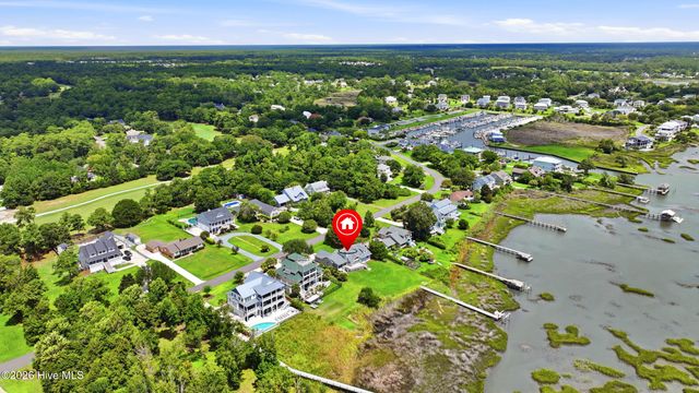 119 Sound View Drive, Hampstead, NC 28443