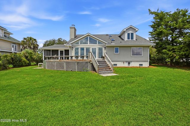 119 Sound View Drive, Hampstead, NC 28443