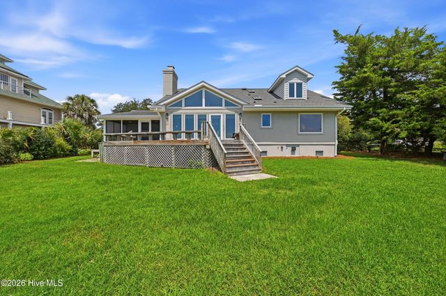 119 Sound View Drive, Hampstead, NC 28443