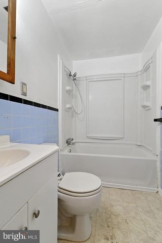 430 COLLINS DR, Dover, DE 19901